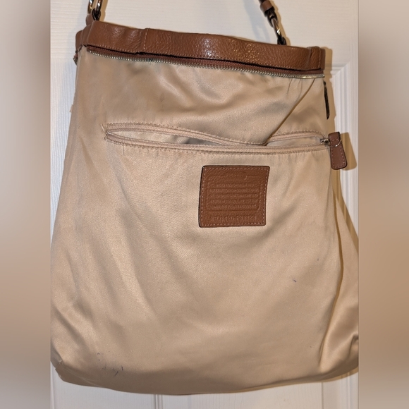 Coach Brown Pebble Leather Zip Top Park Hobo Shoulder Bag - Picture 6 of 11